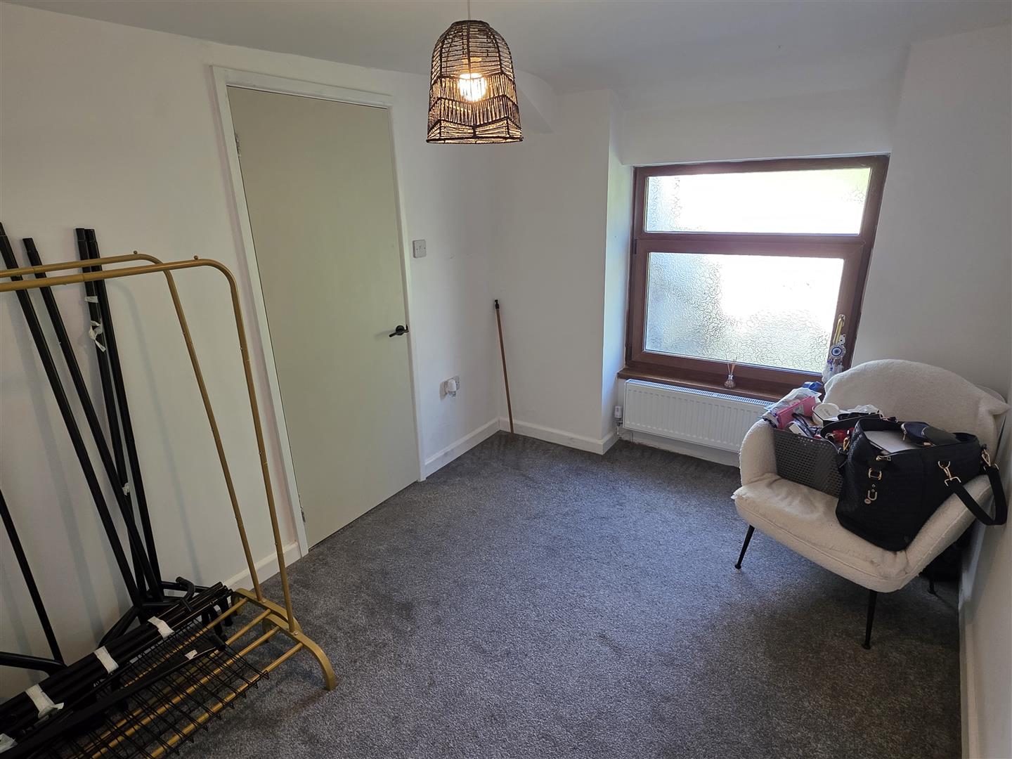 Panteg, Felinfoel, Llanelli, SA15 3TE